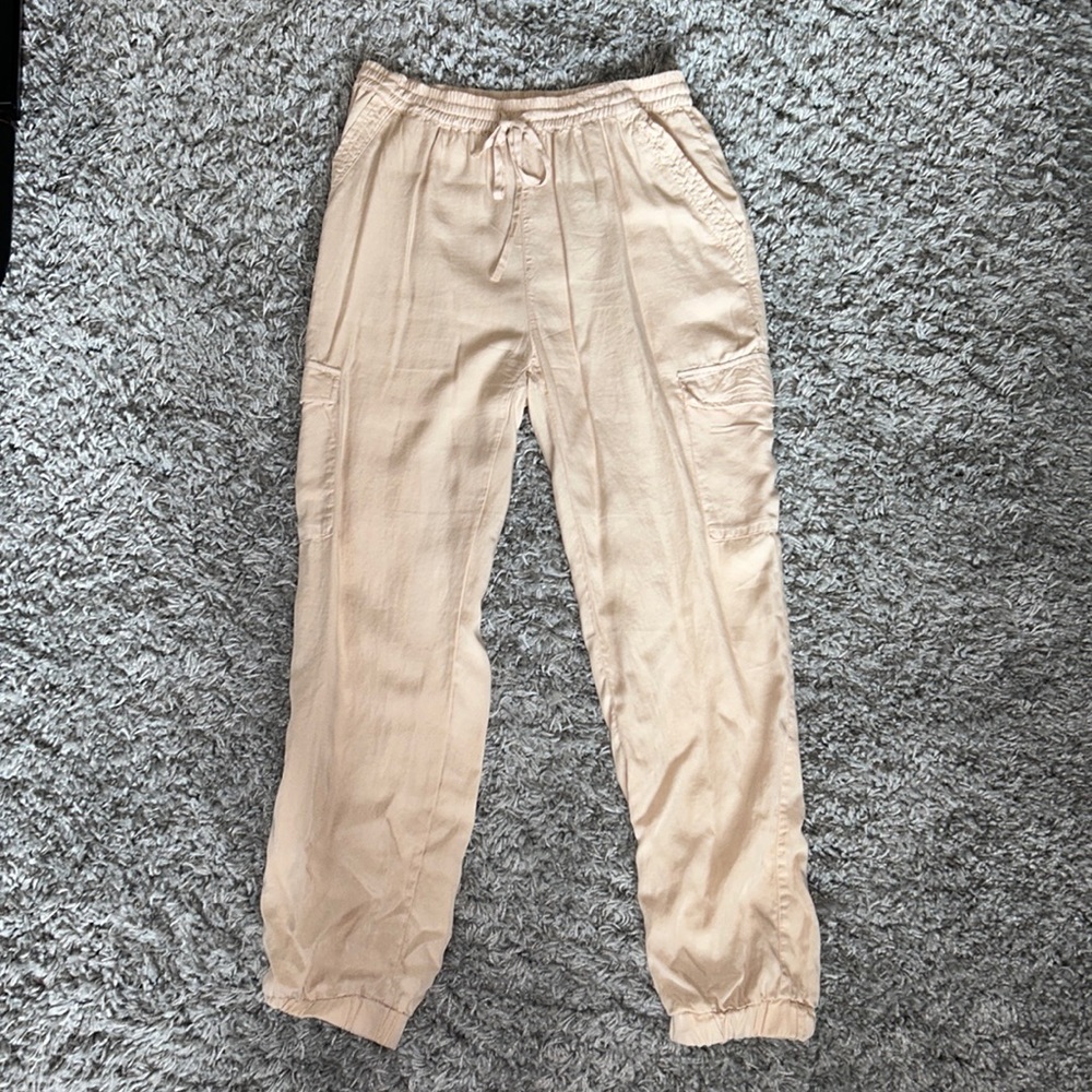 Love Tree Cargo Linen Joggers Medium